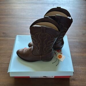 Size 2 Cat and Jack Montana Western Cowboy Boots